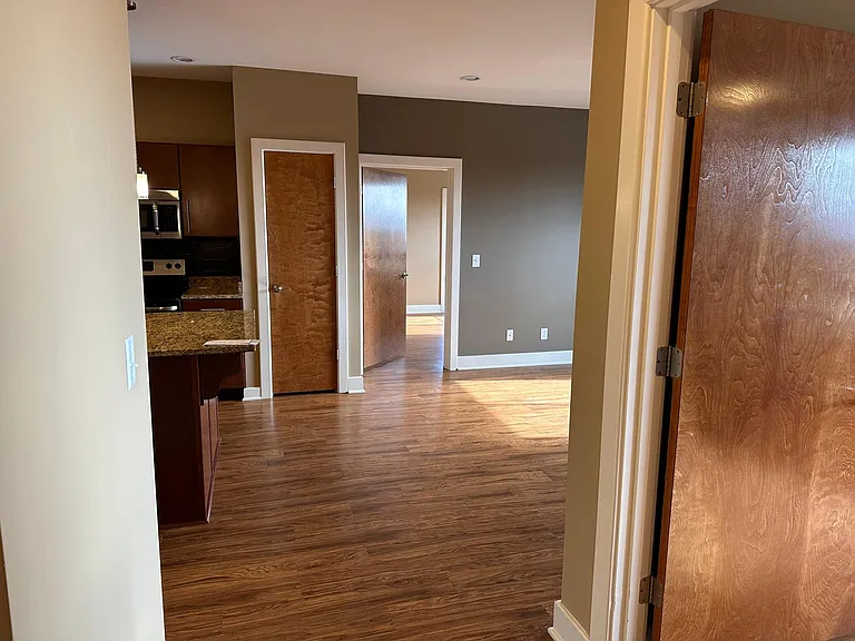 110 S Campbell St #209 — Photo 6