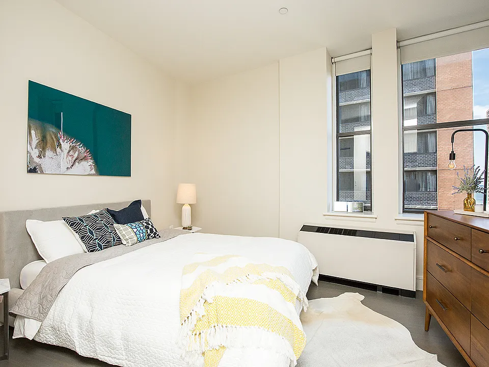 90 West St #15-U