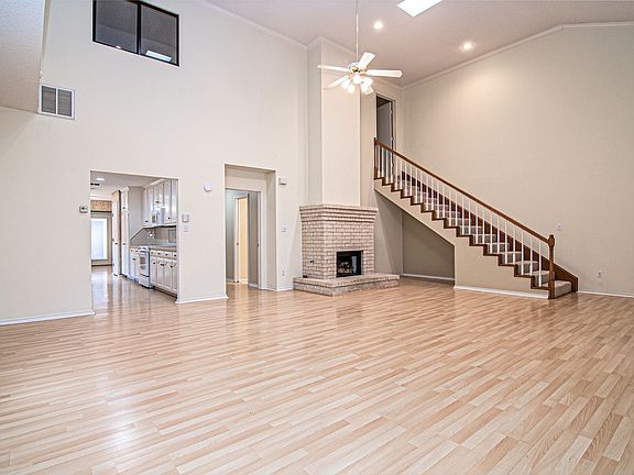3rd image of 3527 Boyd Ave