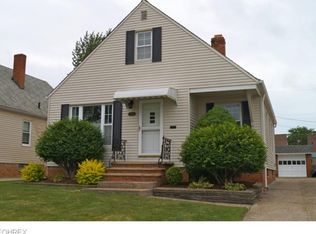 5714 Pelham Dr, Parma, OH 44129