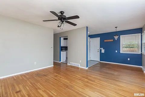 4th image of 1815 Cody St