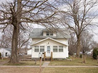 314 Main St, Center Point, IA 52213