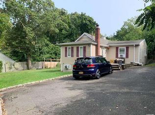 23 Aspen Rd, Rocky Point, NY 11778
