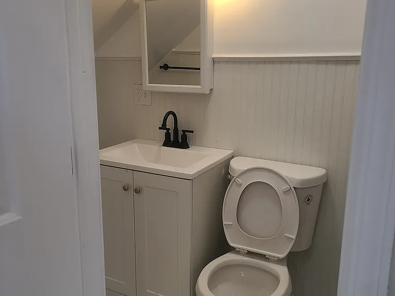 201-203 N 2nd St #6 — Photo 13