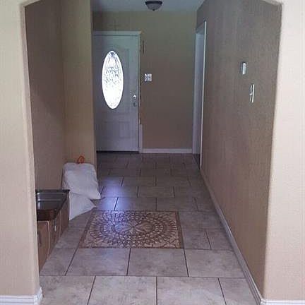 3rd image of 4250 Oak Arbor Dr