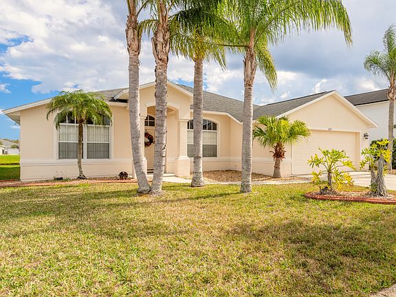 2nd image of 6721 Ferri Cir