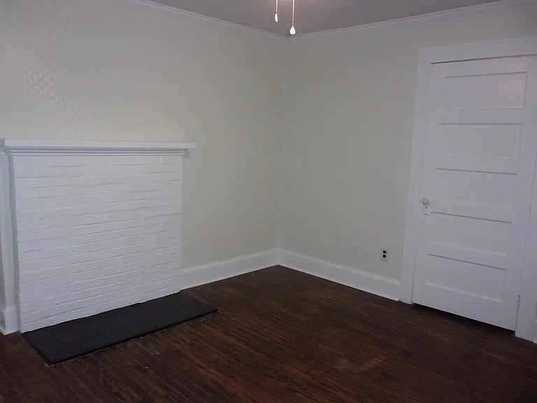 202 Shurley St — Photo 12