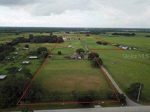 2nd image of 5766 Jack Brack Rd