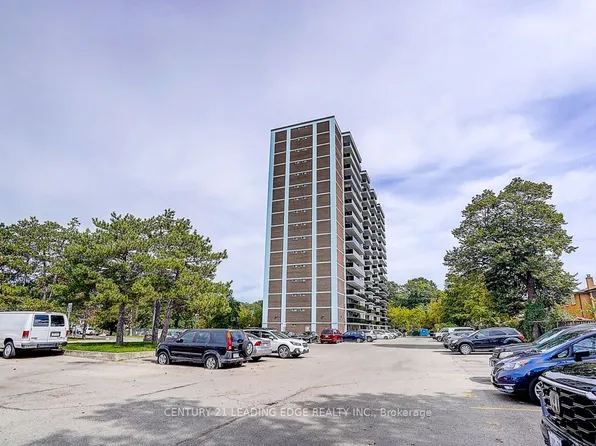 235 Grandravine Dr #201, Toronto, ON M3N 1J2