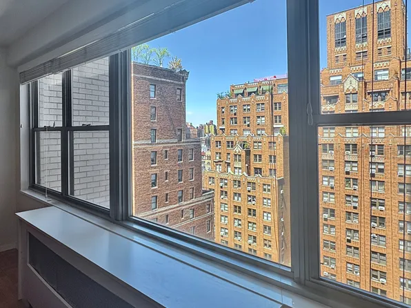 15 West 72nd Street 16V image 3 of 24