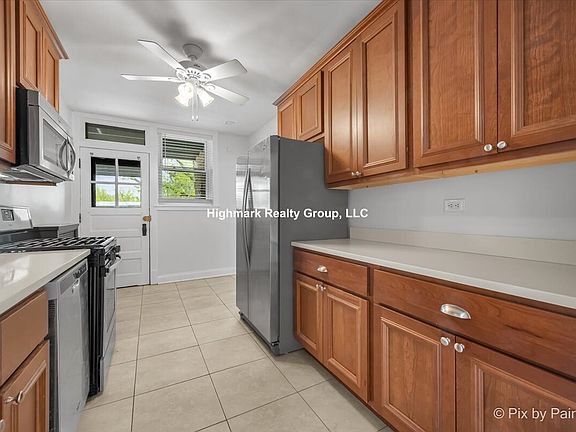 4th image of 2252 W Winnemac Ave #1AE