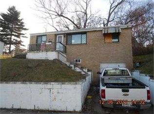 218 Anthony St, Pittsburgh, PA 15210