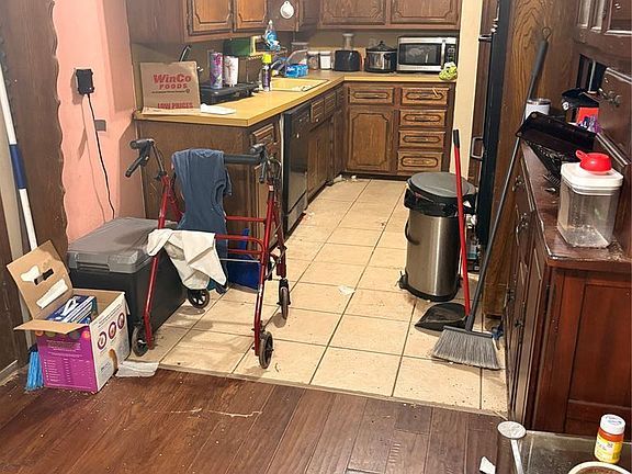 4th image of 1624 SE 51st St