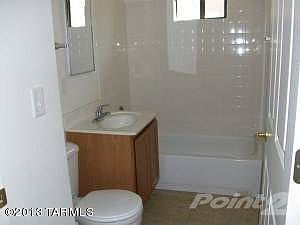 Silverbell unit 57 Bathrm 003