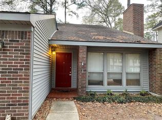 16 Ridgeline Ct, Spring, TX 77381