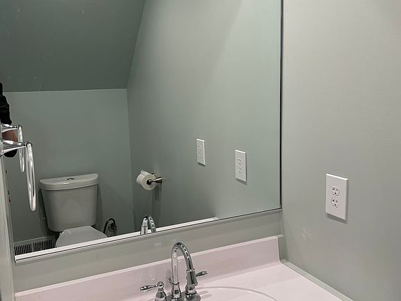 2nd image of 363 Minnesota Ave Floor 2