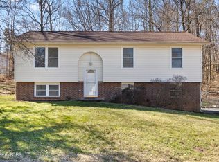 6004 Westmeade Rd, Knoxville, TN 37921