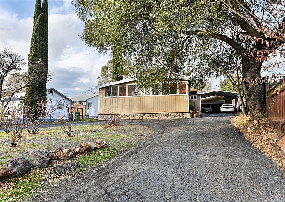 1st image of 13924 Lakeshore Dr