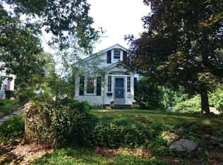 15 Cottage Rd, West Roxbury, MA 02132