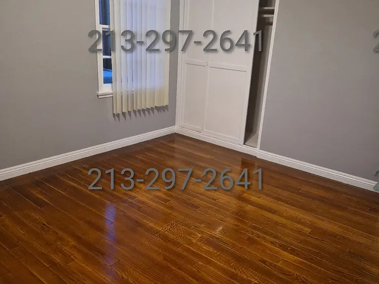 143 1/2 S Hoover St — Photo 2