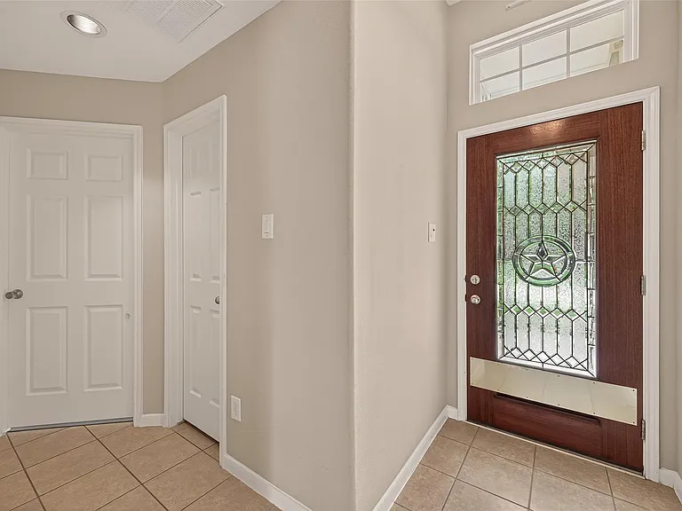 25918 Silver Timbers Ln — Photo 4