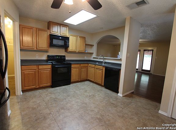 3rd image of 9907 Echo Plain Dr