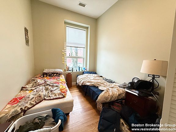 2nd image of 409 Dudley St Unit 3