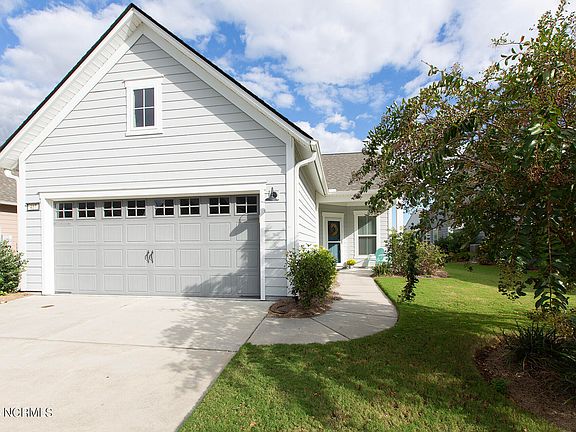 4th image of 417 Deveraux Drive