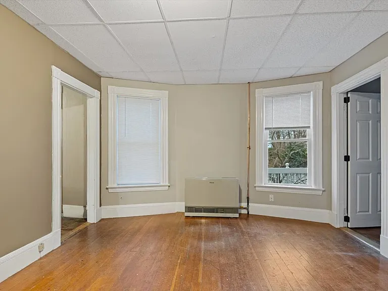 41 Gamage Ave #2 — Photo 15