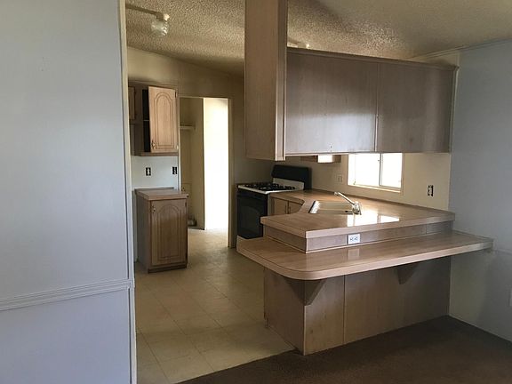 2nd image of 991 Palo Verde Dr