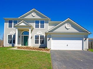 132 N Cranberry St, Bolingbrook, IL 60490