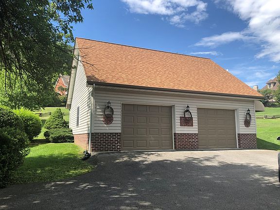 4th image of 298 Highland Dr