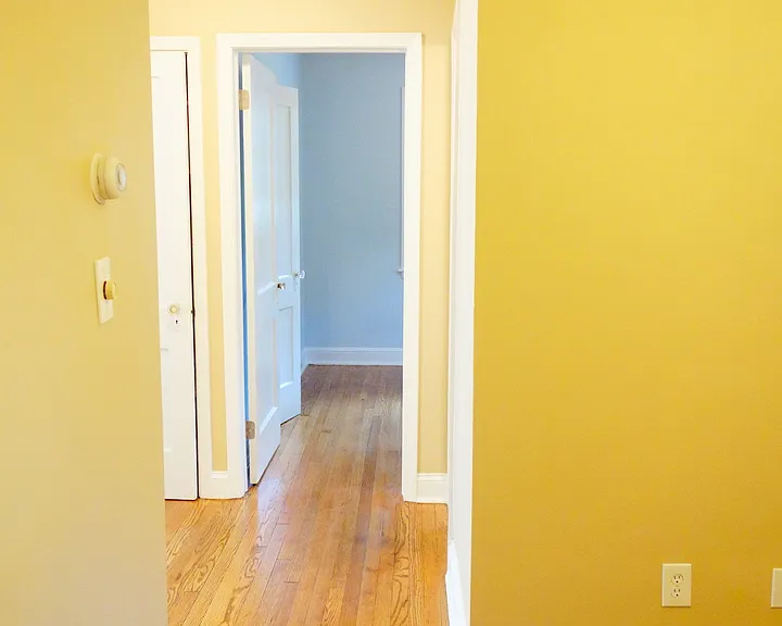 8405 Greenwood Ave — Photo 36