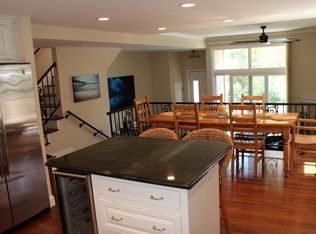 401 2nd St, Hermosa Beach, CA 90254