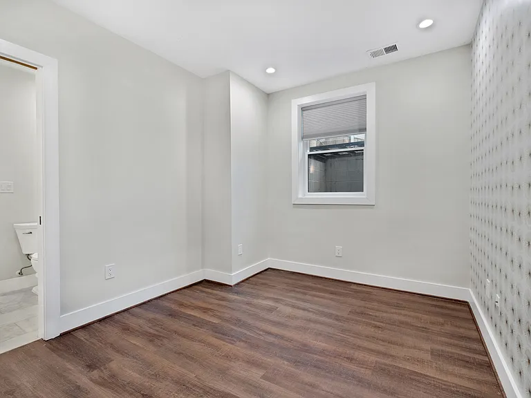 1419 Upshur St NW #1 — Photo 12