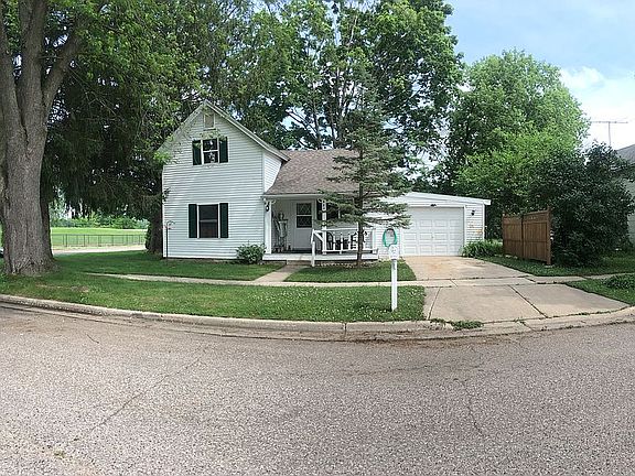 5th image of 484 W 1st St
