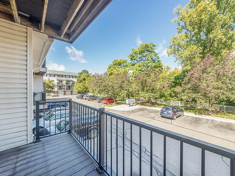 695 River Park Village Blvd — Photo 9