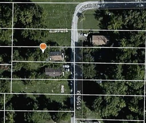 5th image of 809 S 15th St