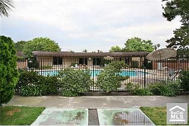 4th image of 1919 N. Sherry Ln. #48