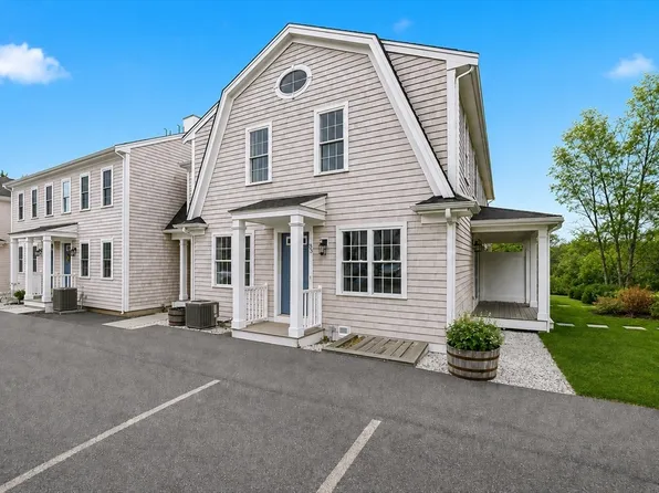 138 Elm St APT 35, Kingston, MA 02364