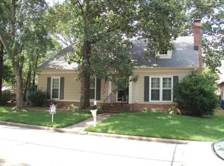 1822 Pickering Ln, Little Rock, AR 72211