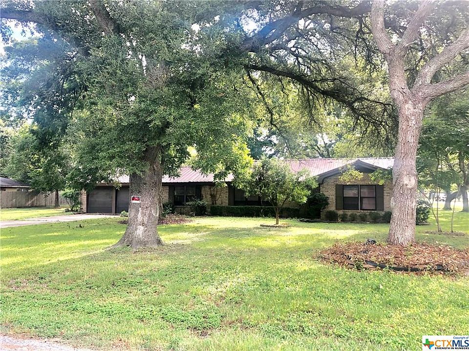 1st image of 261 Robertson Dr