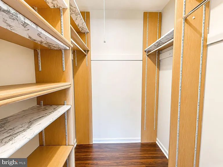 430 N Armistead St #303 — Photo 17