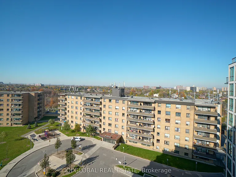 80 Esther Lorrie Dr #1022 — Photo 38
