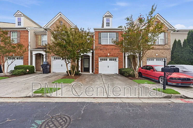 2 bed, 2.0 bath, 1696 sqft, $1,795 — Photo 1