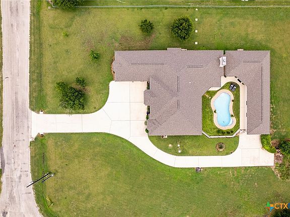3rd image of 353 Gustav Ln