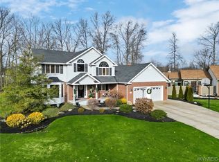 4694 Jason Ct, Lewiston, NY 14092
