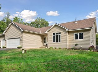 13185 Island View Dr NW, Elk River, MN 55330