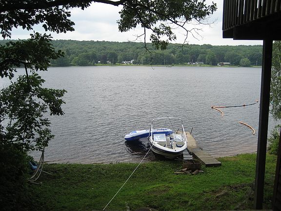 2nd image of 73 Cubles Dr