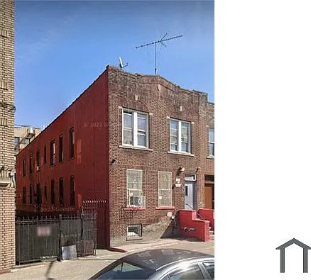 858 Faile St #3